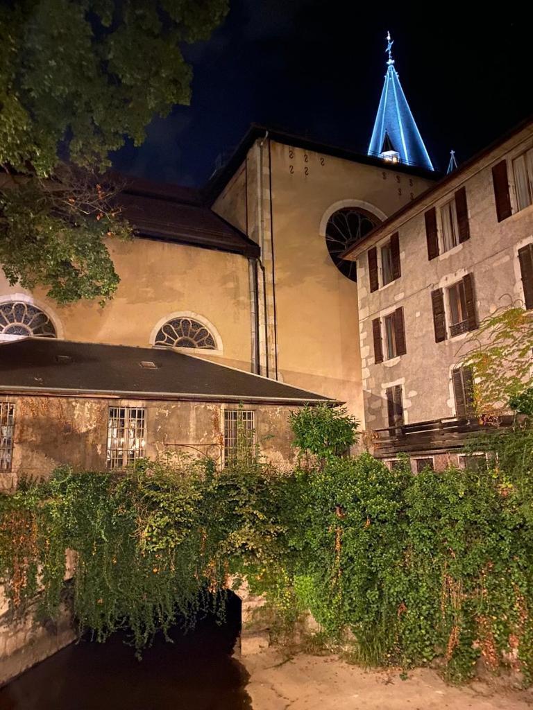Chambres D'Hotes Chez Nicole Et Christian Villaz 外观 照片